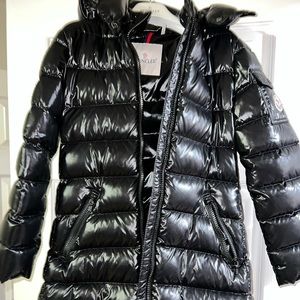 Authentic Moncler Girls Coat 🧥